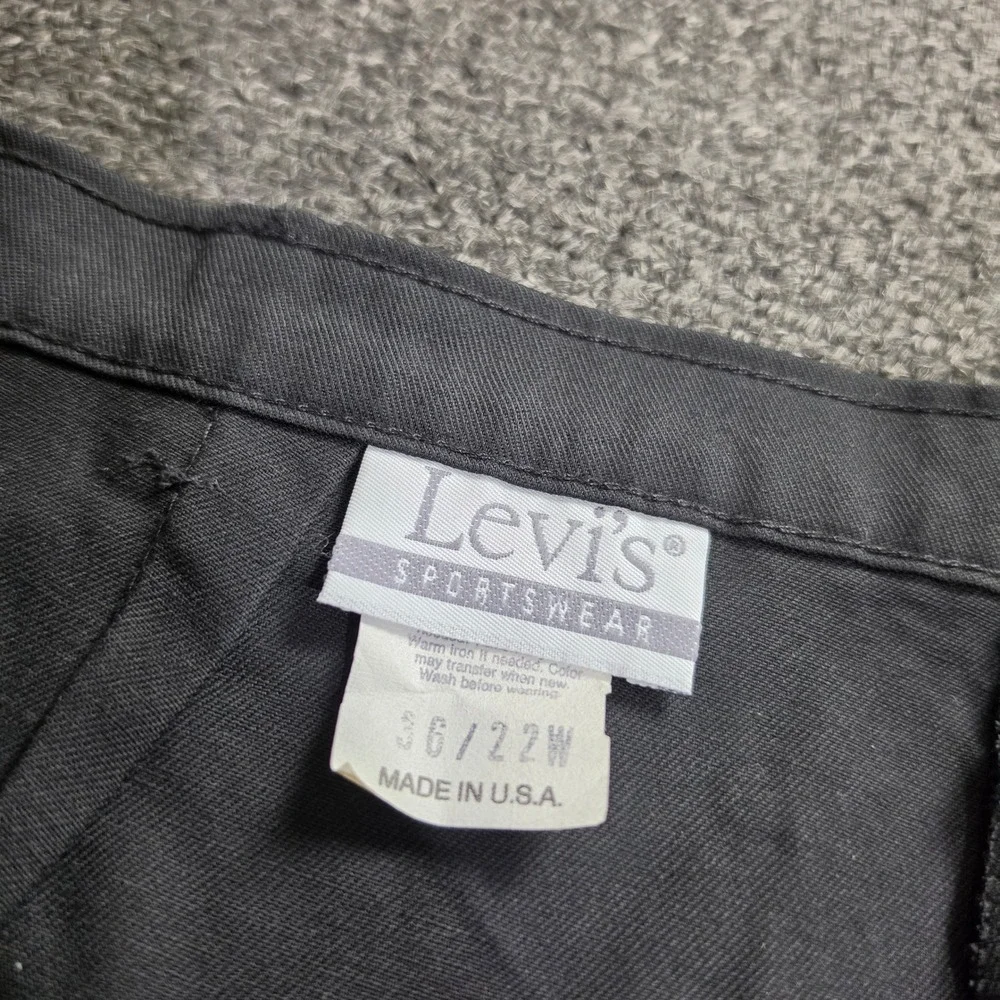 Vintage Levis Sportswear Trousers Mens 22W/36 Black Sport Hidden Fit USA Made